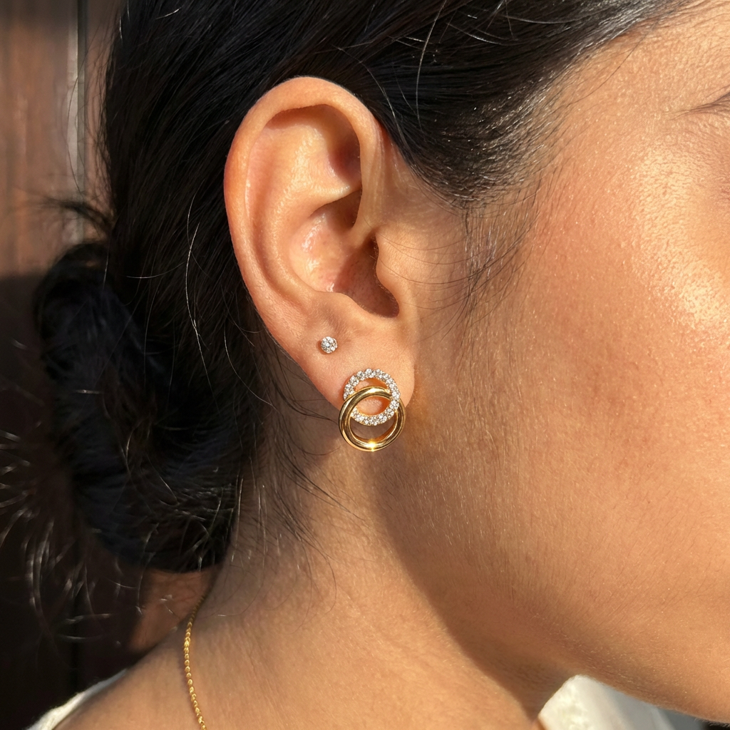 Linked Circle Studs