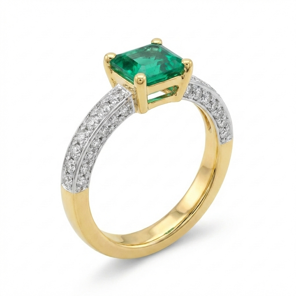 Pavé Emerald Ring