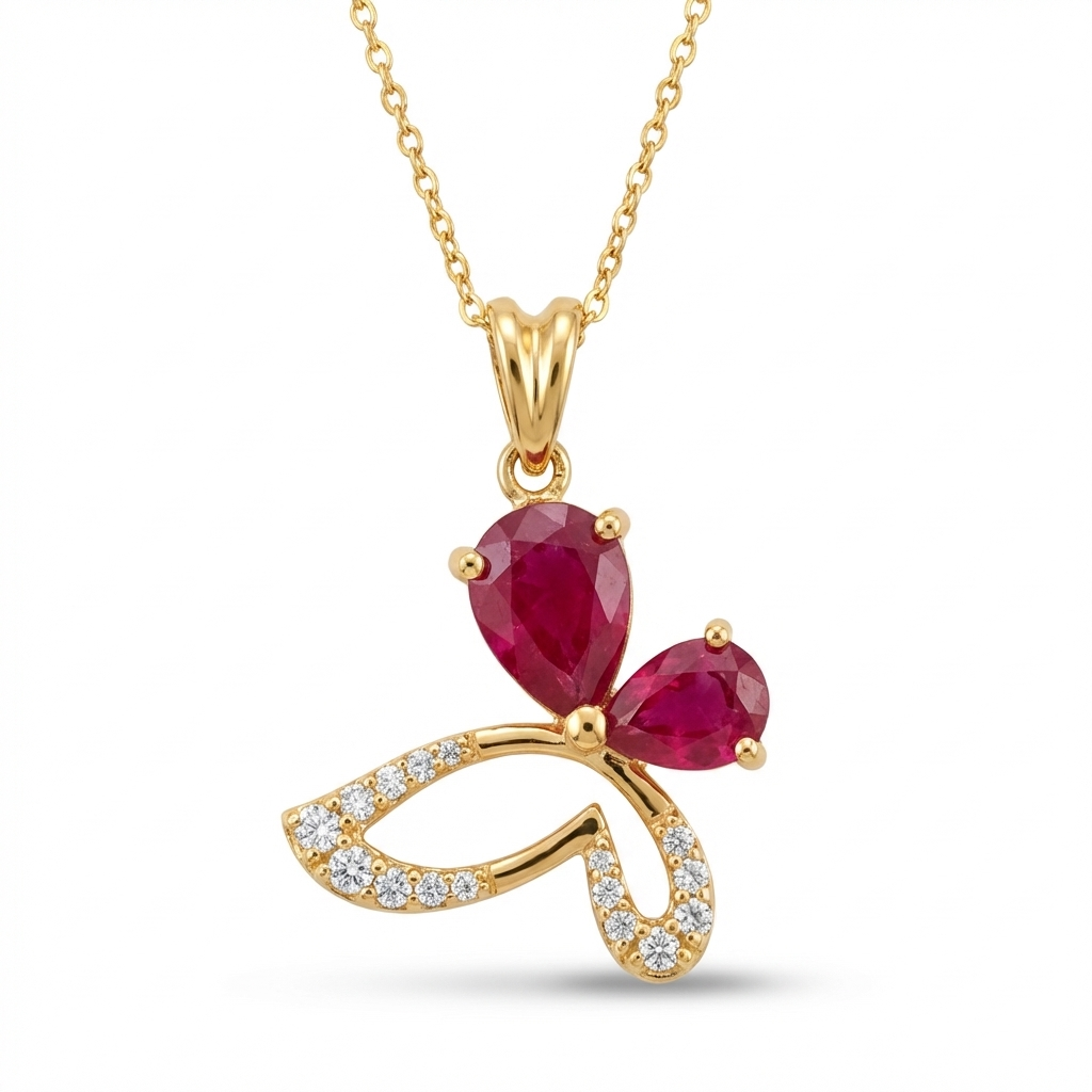 Lyla Pendant Necklace