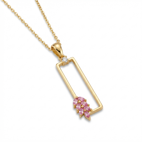 Vivi Pendant Necklace